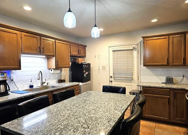 3-bedroom rental at 9406 Sugarloaf in San Antonio, TX — photo 4