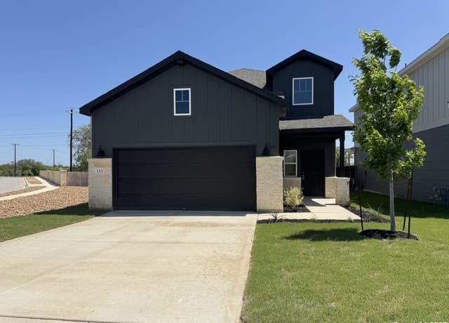 4-bedroom rental at 133 Windmill Breeze in Boerne TX