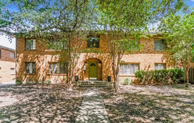 2-bedroom rental at 235 Natalen Unit 2 in San Antonio TX