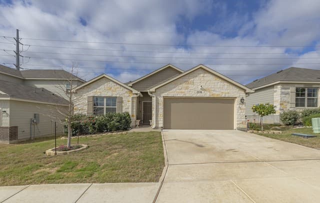 4-bedroom rental at 5538 Jade Valley in San Antonio TX