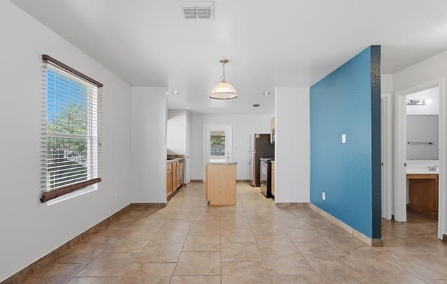 2-bedroom rental at 4415 Wrangler Run in San Antonio, TX — photo 4