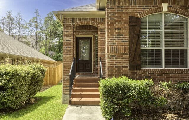 3-bedroom rental at 211 Aster Trail in San Antonio, TX — photo 3