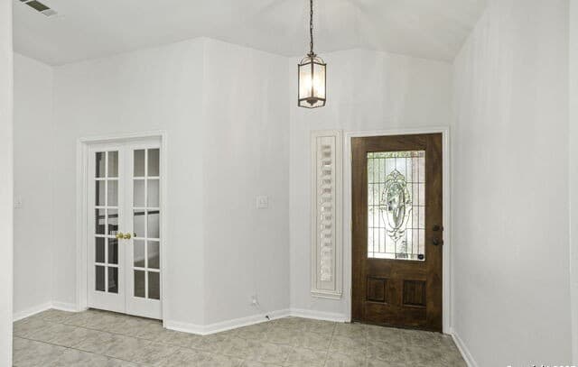 3-bedroom rental at 211 Aster Trail in San Antonio, TX — photo 4