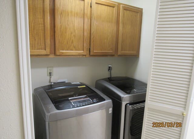 2-bedroom rental at 12402 Autumn Vista Unit C in San Antonio, TX — photo 5