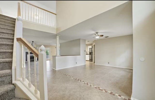 5-bedroom rental at 3900 Creek Spg in San Antonio, TX — photo 3