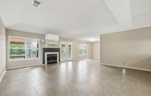5-bedroom rental at 3900 Creek Spg in San Antonio, TX — photo 5