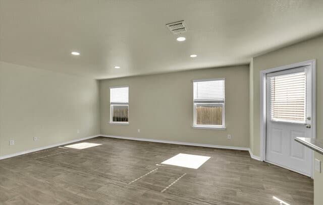 3-bedroom rental at 7639 Hercules Point in San Antonio, TX — photo 5
