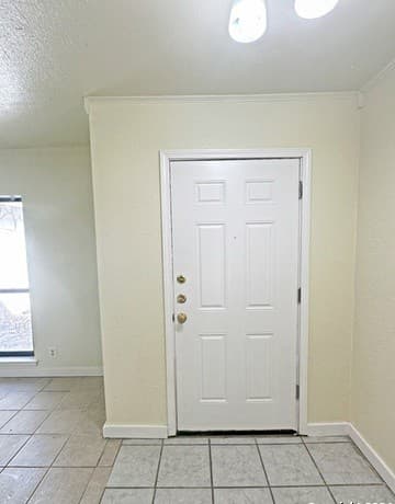 3-bedroom rental at 8707 Glen Bluff in San Antonio TX