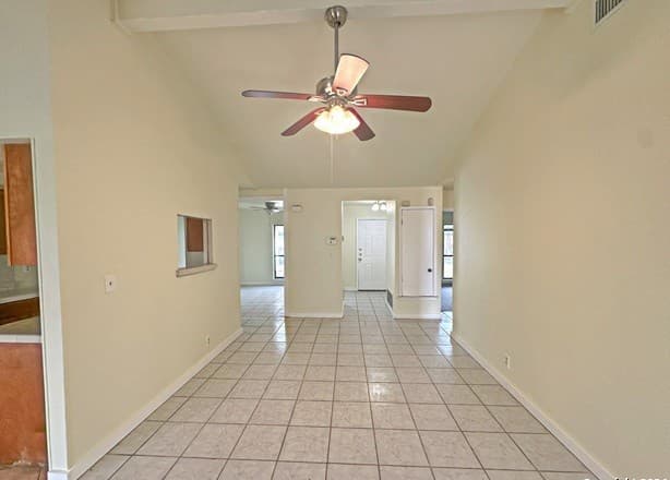 3-bedroom rental at 8707 Glen Bluff in San Antonio, TX — photo 5