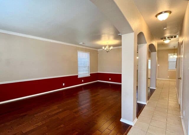 4-bedroom rental at 9747 Copperway in Converse, TX — photo 3