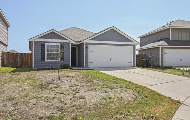 3-bedroom rental at 7318 Calypso Canyon in San Antonio, TX — photo 2