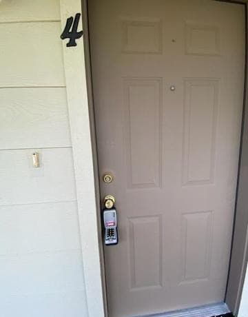 2-bedroom rental at 930 Drury Ln Unit 4 in San Antonio TX