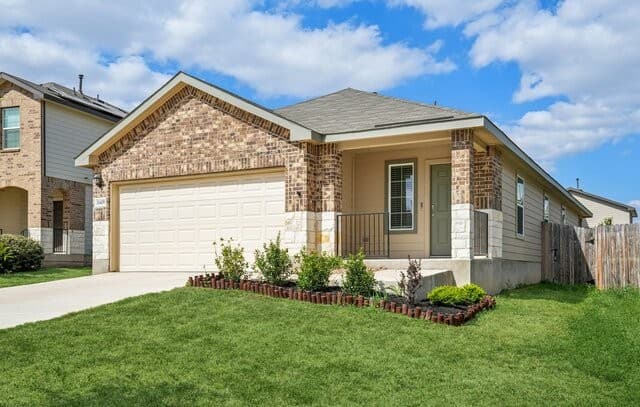 3-bedroom rental at 15419 Puffins in San Antonio, TX — photo 2