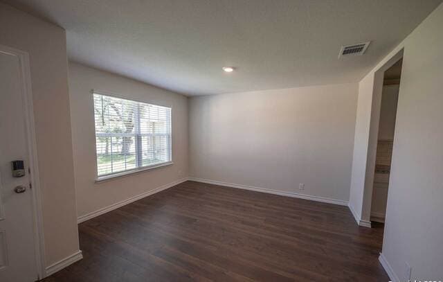 5-bedroom rental at 22623 Match Play in San Antonio, TX — photo 2