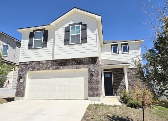 3-bedroom rental at 724 Fort Leonard in San Antonio, TX — photo 2