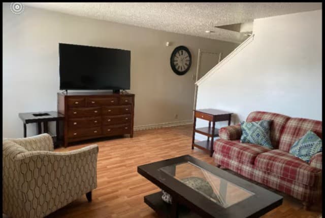 3-bedroom rental at 8962 Branding in San Antonio, TX — photo 5