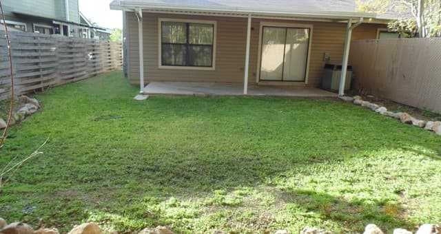 2-bedroom rental at 11750 Spring Club in San Antonio, TX — photo 5