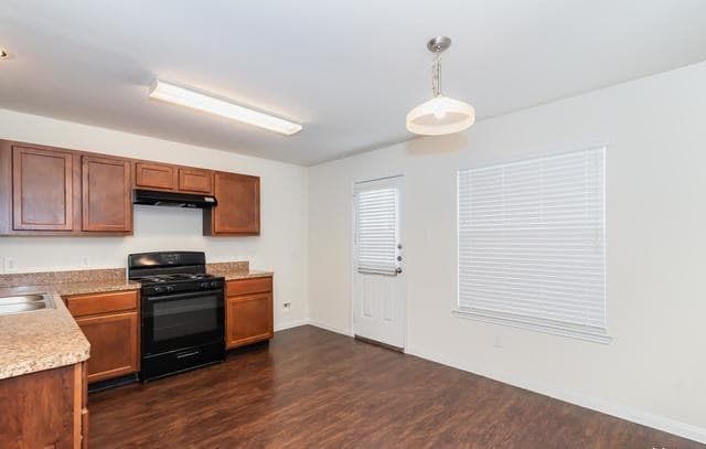 4-bedroom rental at 10514 Goose Way in San Antonio, TX — photo 2
