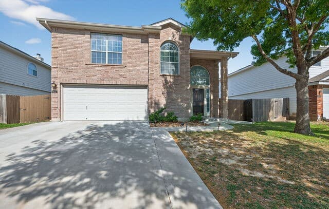 4-bedroom rental at 9827 Palomino Oaks in San Antonio TX