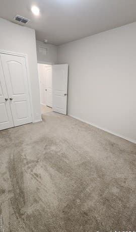 4-bedroom rental at 6806 Prue Rd Unit 22 in San Antonio, TX — photo 4