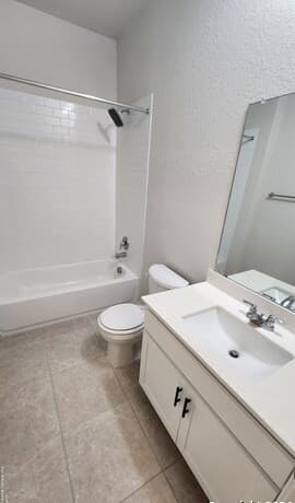 4-bedroom rental at 6806 Prue Rd Unit 22 in San Antonio, TX — photo 5