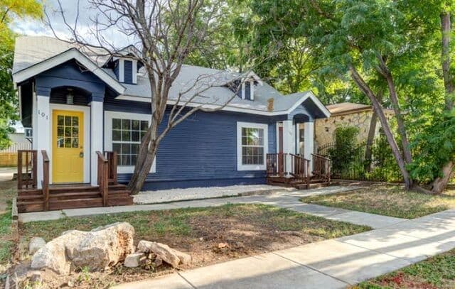 1-bedroom rental at 116 Cornell in San Antonio TX