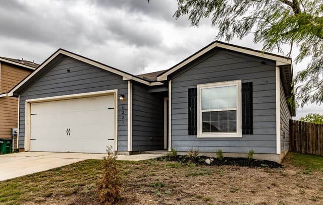 3-bedroom rental at 6223 Lakefront St in San Antonio TX