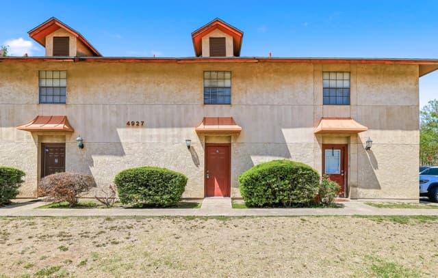 2-bedroom rental at 4927 Ty Terrace Unit 3 in San Antonio TX