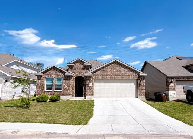 4-bedroom rental at 3834 Glenloch in Converse TX