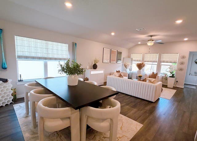 4-bedroom rental at 3834 Glenloch in Converse, TX — photo 4