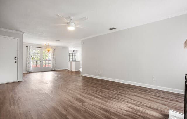 3-bedroom rental at 7711 Callaghan Rd Unit 104 in San Antonio, TX — photo 5