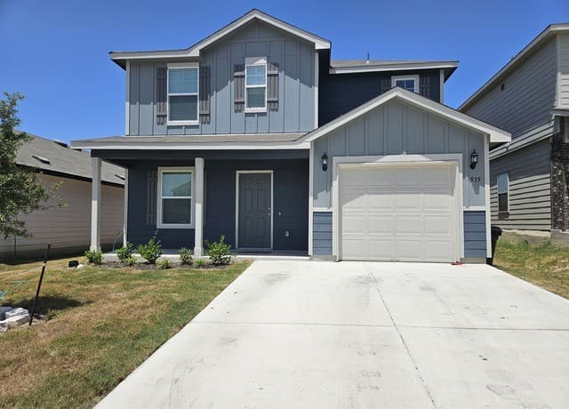 3-bedroom rental at 535 Wild Olive Way in San Antonio, TX — photo 2