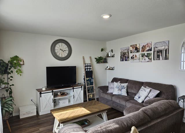 3-bedroom rental at 535 Wild Olive Way in San Antonio, TX — photo 4