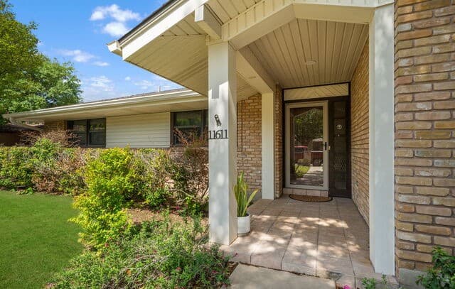 3-bedroom rental at 11611 Veradero in San Antonio, TX — photo 4