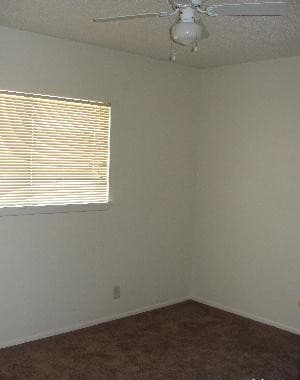 3-bedroom rental at 4710 Oakfield Way in San Antonio, TX — photo 5