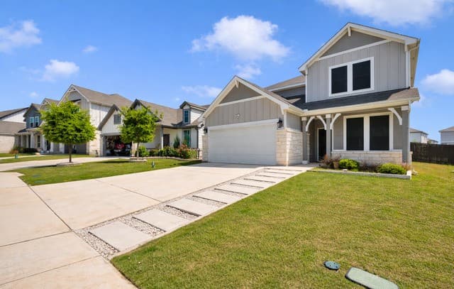 4-bedroom rental at 11230 Blue Feather in San Antonio TX