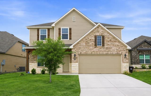 5-bedroom rental at 12611 Auriga in San Antonio TX