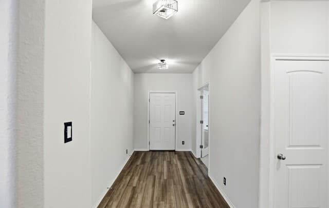 5-bedroom rental at 12611 Auriga in San Antonio, TX — photo 3