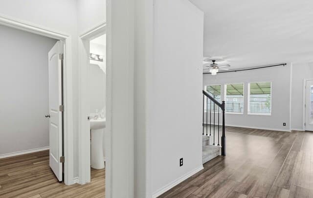 5-bedroom rental at 12611 Auriga in San Antonio, TX — photo 5