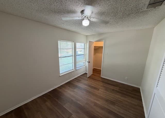 2-bedroom rental at 4074 Gallery Sun in San Antonio, TX — photo 4