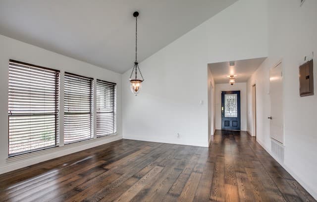 2-bedroom rental at 11162 Whisper Spring in San Antonio, TX — photo 3