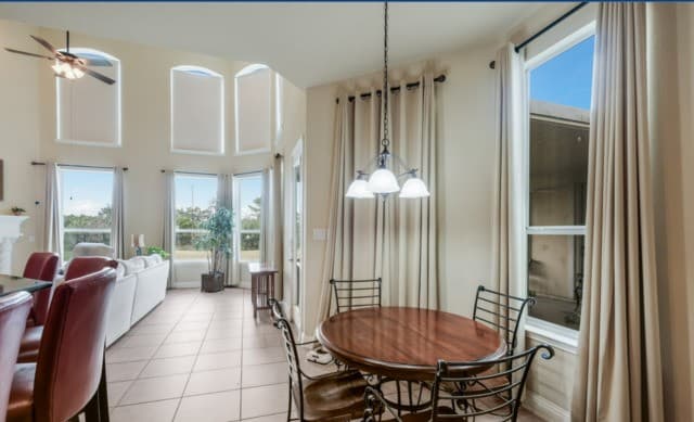 4-bedroom rental at 18211 Branson Falls in San Antonio, TX — photo 3