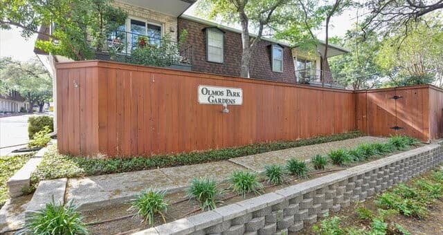 2-bedroom rental at 1045 Shook Ave Unit 101A in San Antonio TX