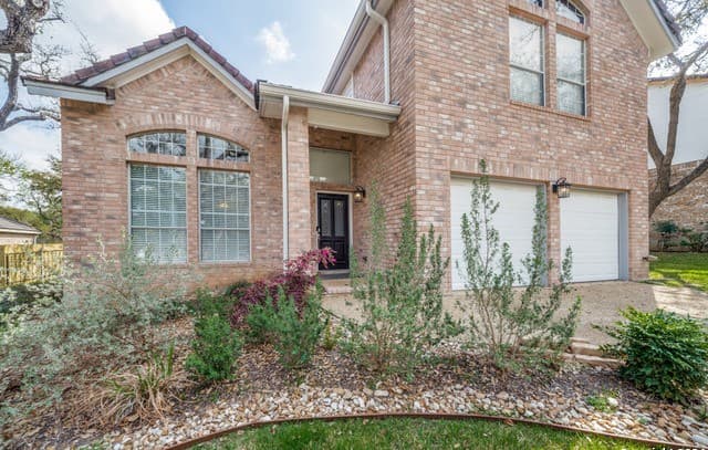 4-bedroom rental at 16310 Sacre Couer in San Antonio TX