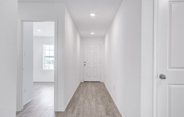 4-bedroom rental at 15003 Greenfield Mill in San Antonio, TX — photo 3