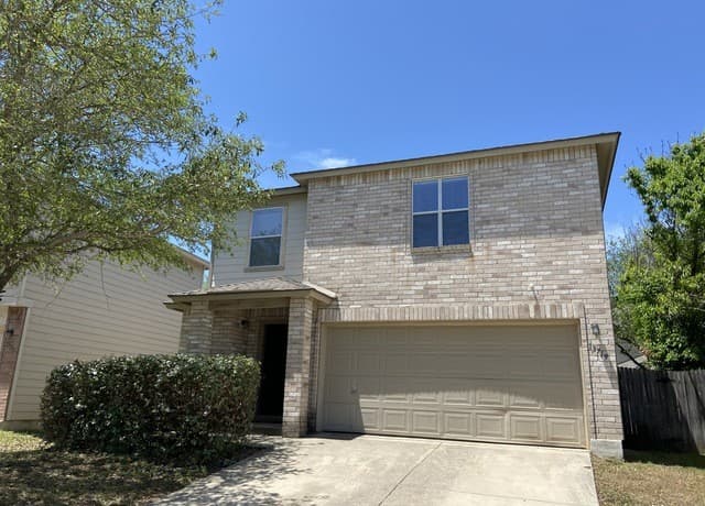 3-bedroom rental at 13719 York Woods in San Antonio TX