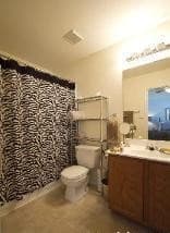 3-bedroom rental at 7919 Woodchase in San Antonio, TX — photo 4
