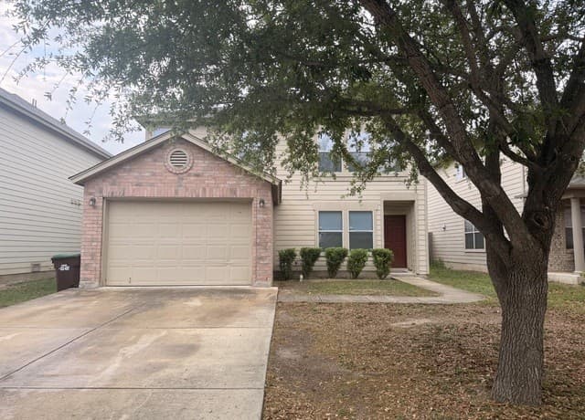 3-bedroom rental at 10114 Emerald Sun in San Antonio TX