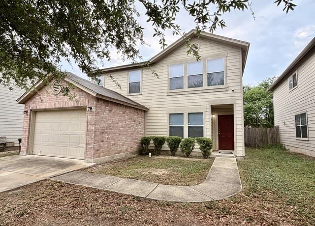3-bedroom rental at 10114 Emerald Sun in San Antonio, TX — photo 2
