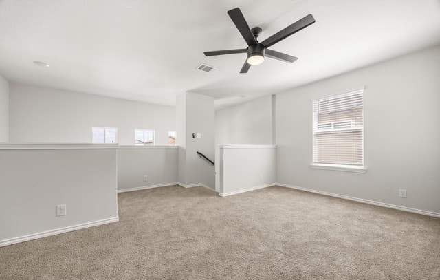 4-bedroom rental at 6623 Whisper Pond in San Antonio, TX — photo 3